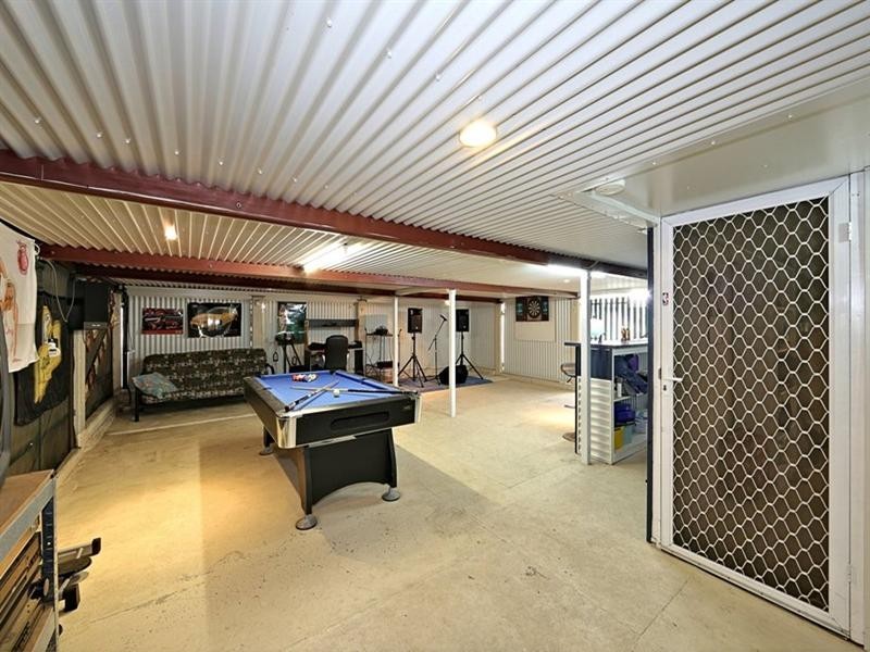 15 Hurst Street, Walkervale QLD 4670