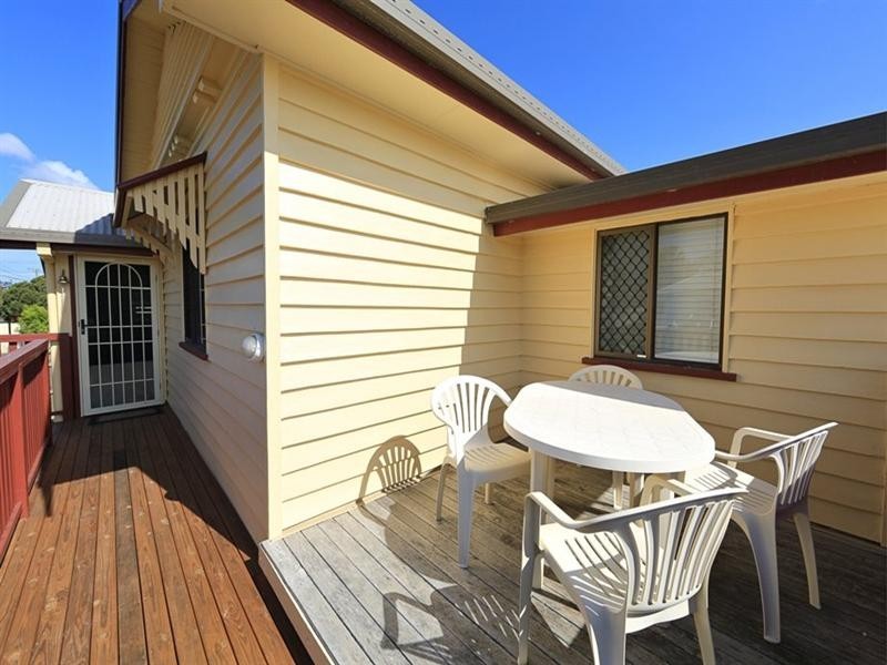 15 Hurst Street, Walkervale QLD 4670