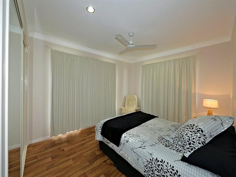 17 Orlabah Avenue, Innes Park QLD 4670