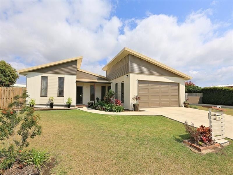 17 Orlabah Avenue, Innes Park QLD 4670