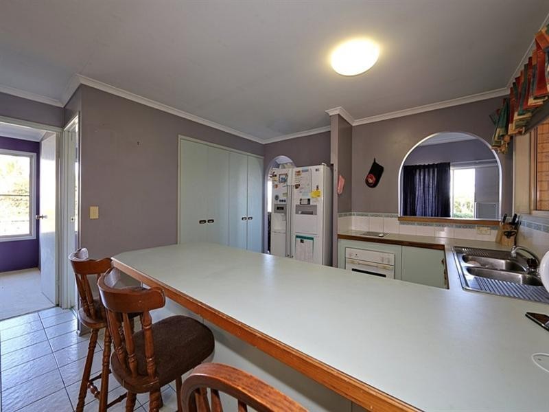 203 Atkinson Road, Elliott Heads QLD 4670