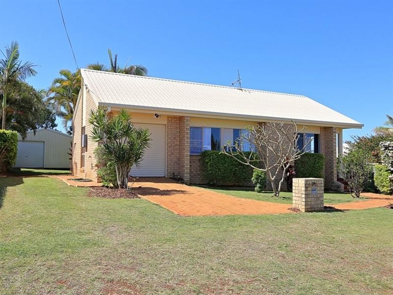 203 Atkinson Road, Elliott Heads QLD 4670