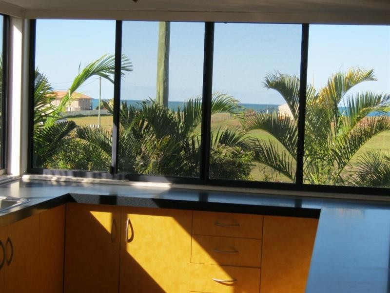 83 Shelley Street, Burnett Heads QLD 4670