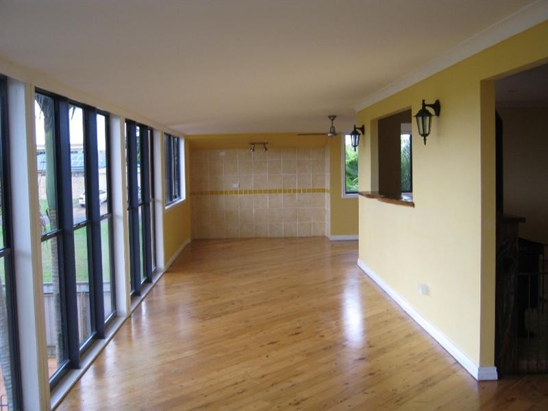 83 Shelley Street, Burnett Heads QLD 4670