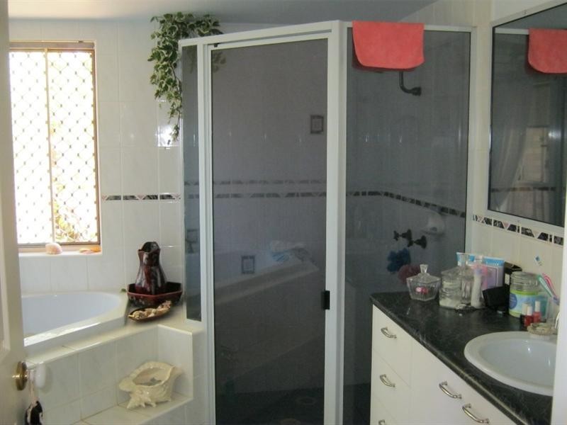 Burnett Heads QLD 4670