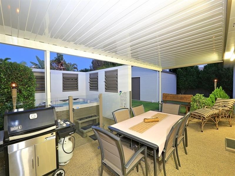 9 Sunseeker Avenue, Bargara QLD 4670