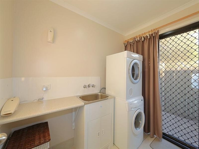 9 Sunseeker Avenue, Bargara QLD 4670