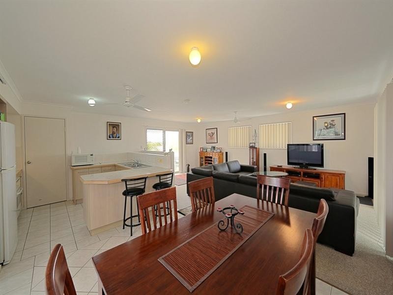 15 Wilfred Street, Bargara QLD 4670