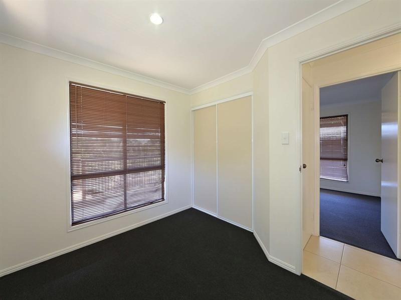 40 Linden Crescent, Qunaba QLD 4670