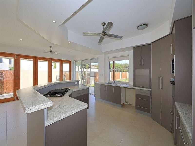 255-257 Woongarra Scenic Drive, Bargara QLD 4670