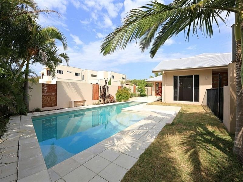 255-257 Woongarra Scenic Drive, Bargara QLD 4670
