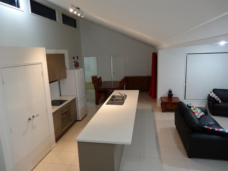 11 Settlement Court, Bargara QLD 4670