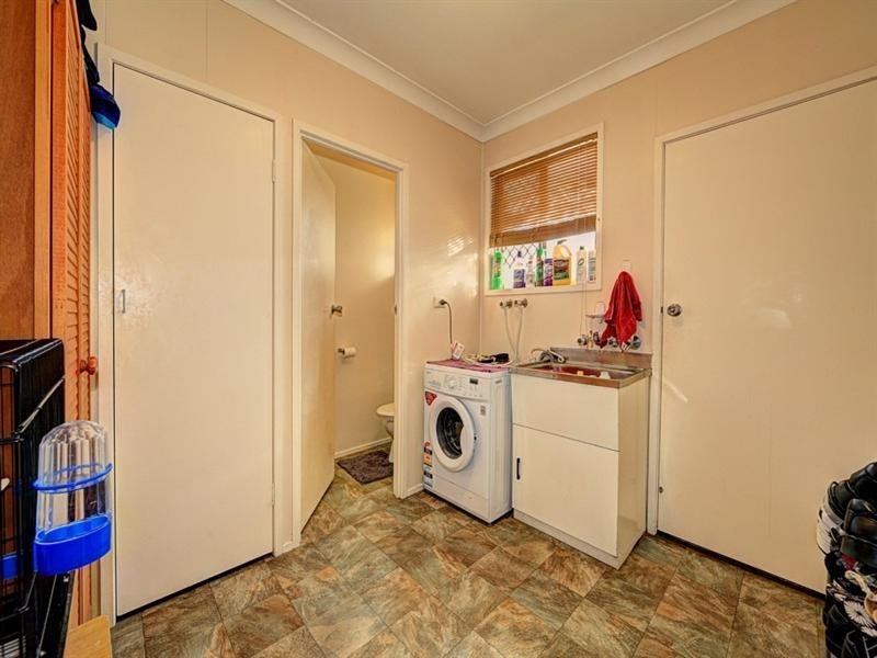 Avenell Heights QLD 4670