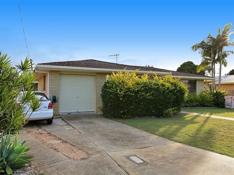 Avenell Heights QLD 4670