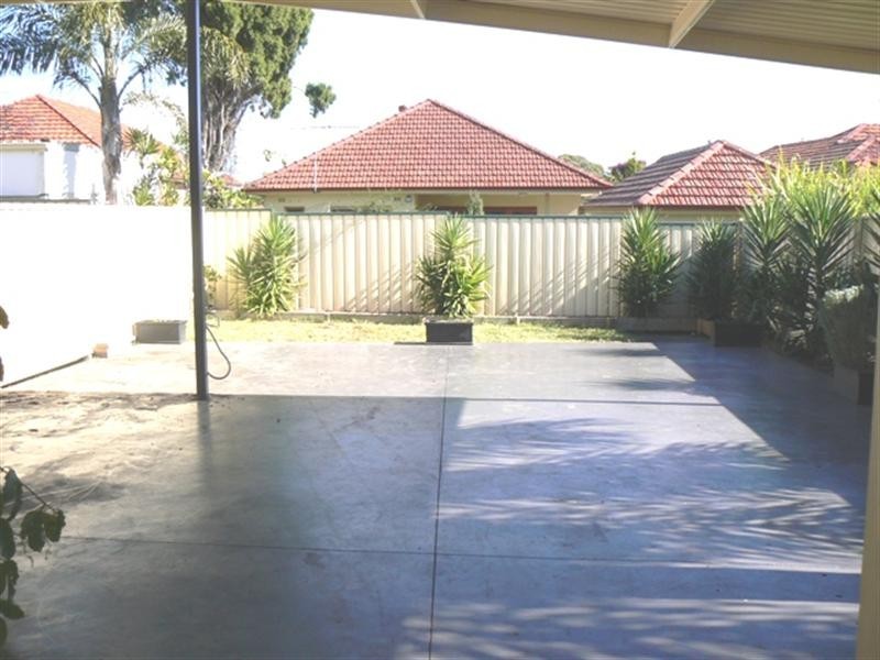 75 Rocky Point Road, Kogarah NSW 2217