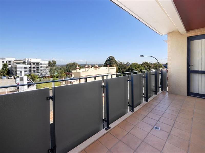 17/313 Forest Road, Hurstville NSW 2220