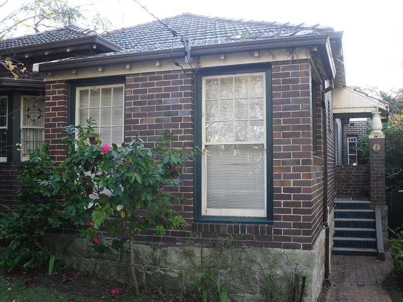 13 Girroma, Carss Park NSW 2221