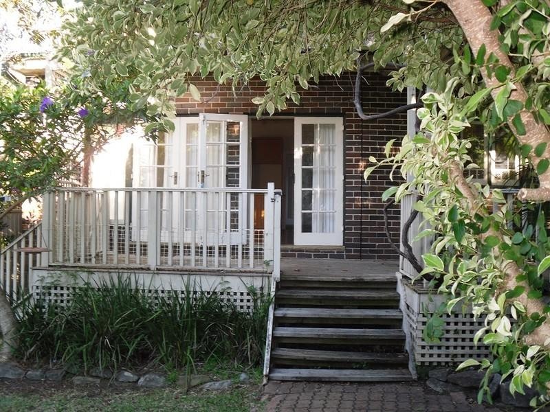 13 Girroma, Carss Park NSW 2221