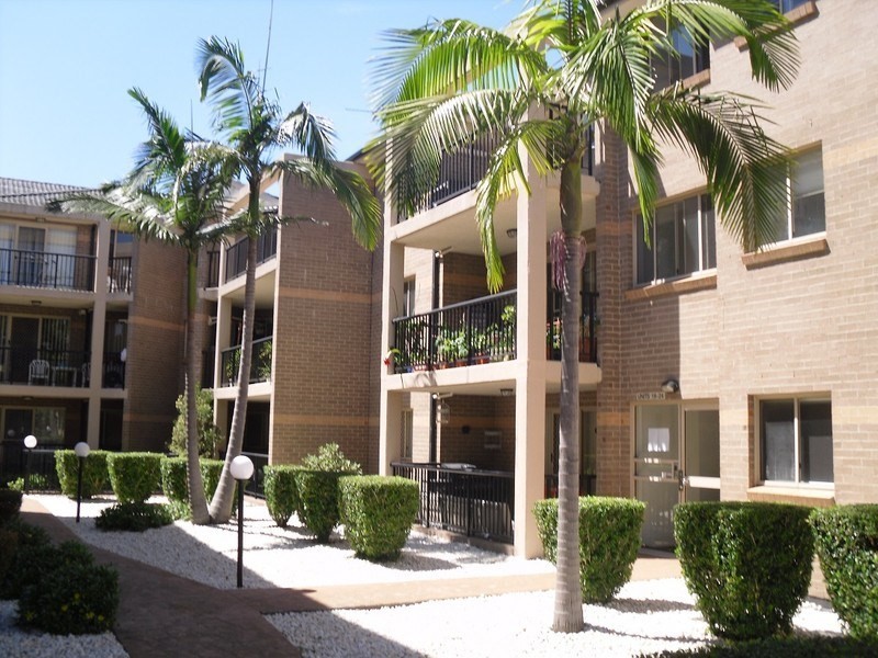 24/8-16 Aboukir Street, Rockdale NSW 2216