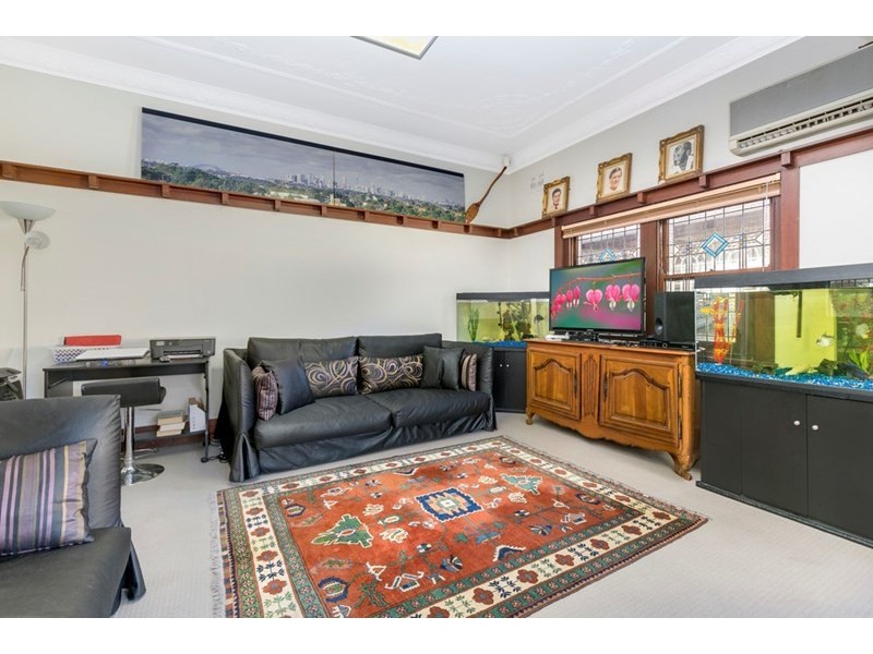 5 Queens Avenue, Kogarah NSW 2217