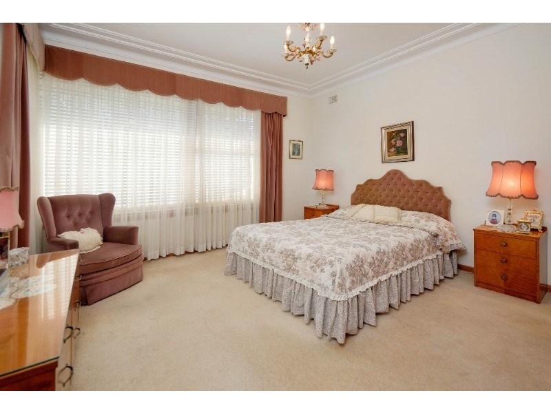 243 Queens Road, Connells Point NSW 2221