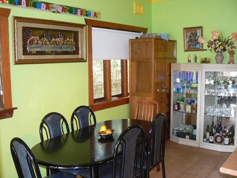 2 Edgehill Avenue, Carlton NSW 2218