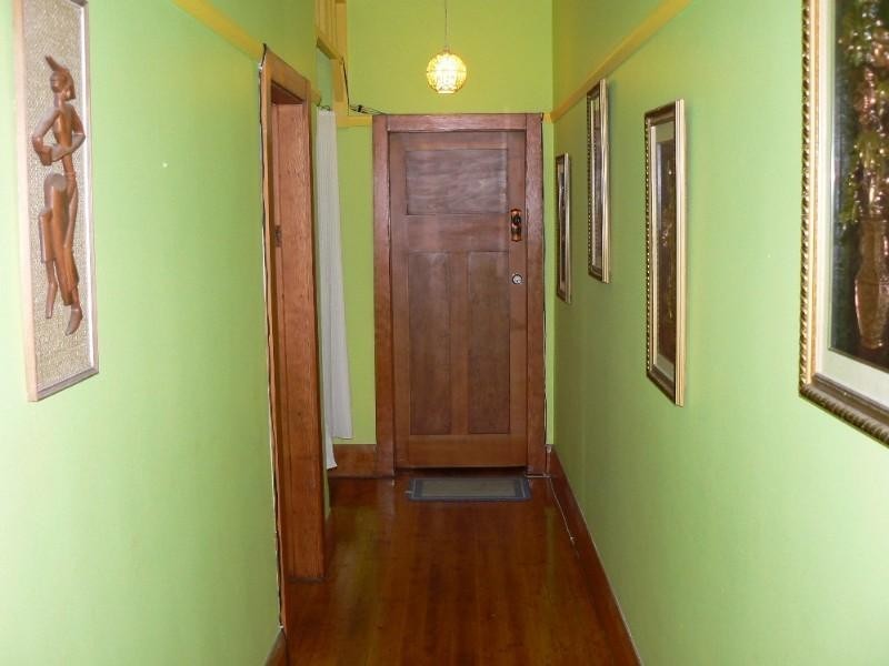 2 Edgehill Avenue, Carlton NSW 2218