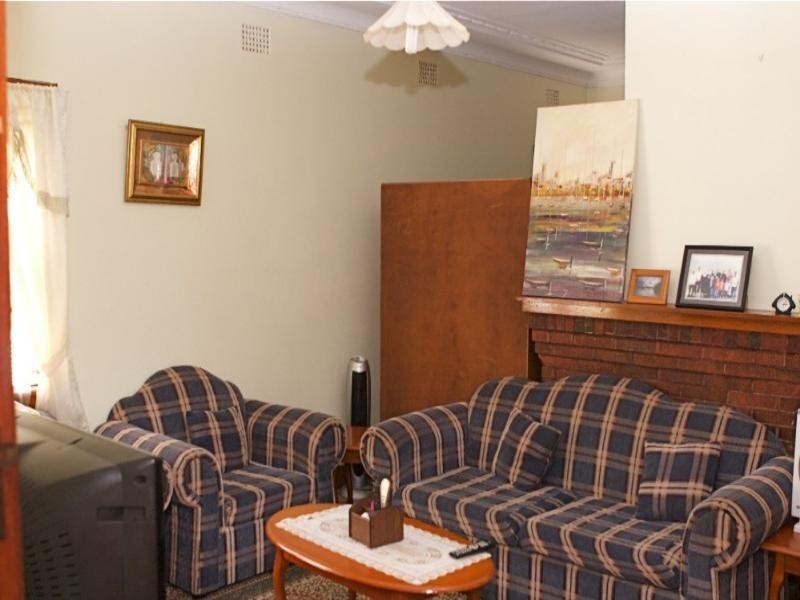 7 Warren Parade, Punchbowl NSW 2196