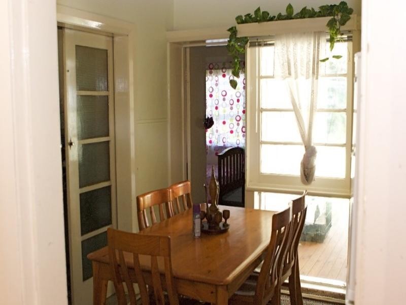 7 Warren Parade, Punchbowl NSW 2196