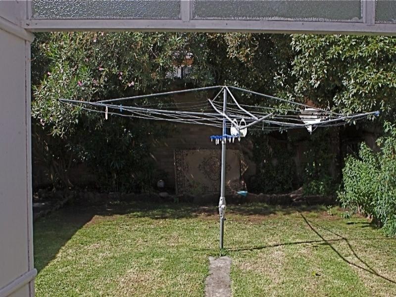 7 Warren Parade, Punchbowl NSW 2196