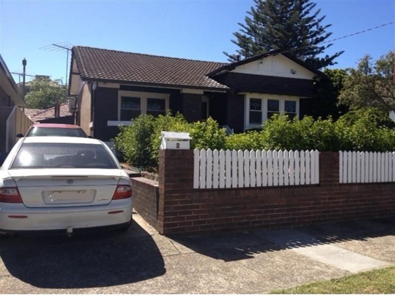 5 Queens Avenue, Kogarah NSW 2217