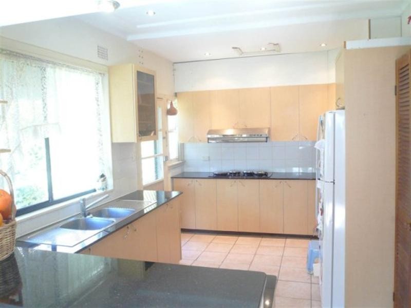 156 Kyle Parade, Connells Point NSW 2221