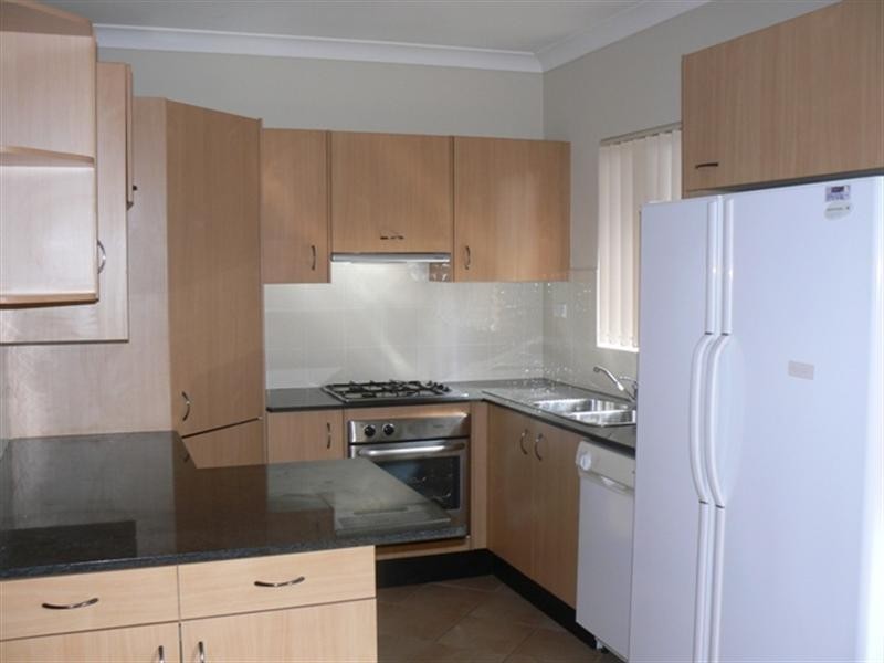 4/64-66 Beaconsfield Street, Bexley NSW 2207