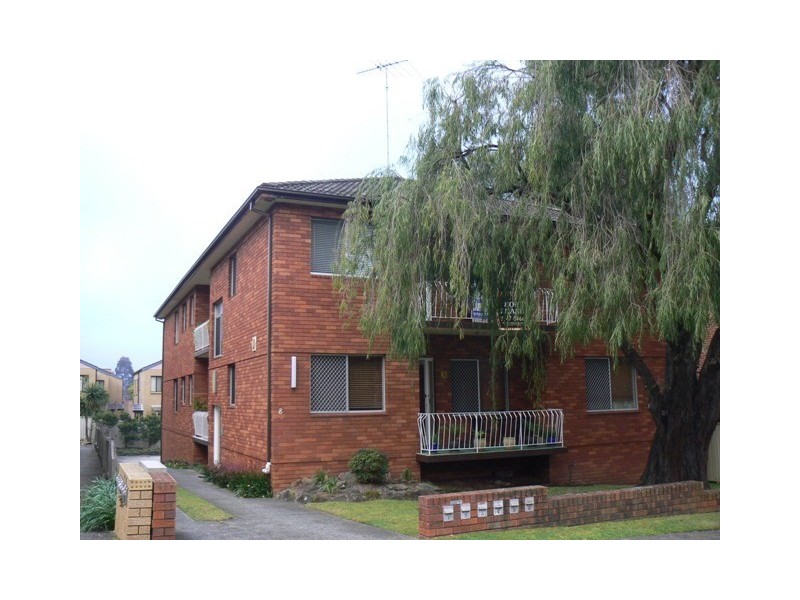 2/8 Rossi Street, South Hurstville NSW 2221