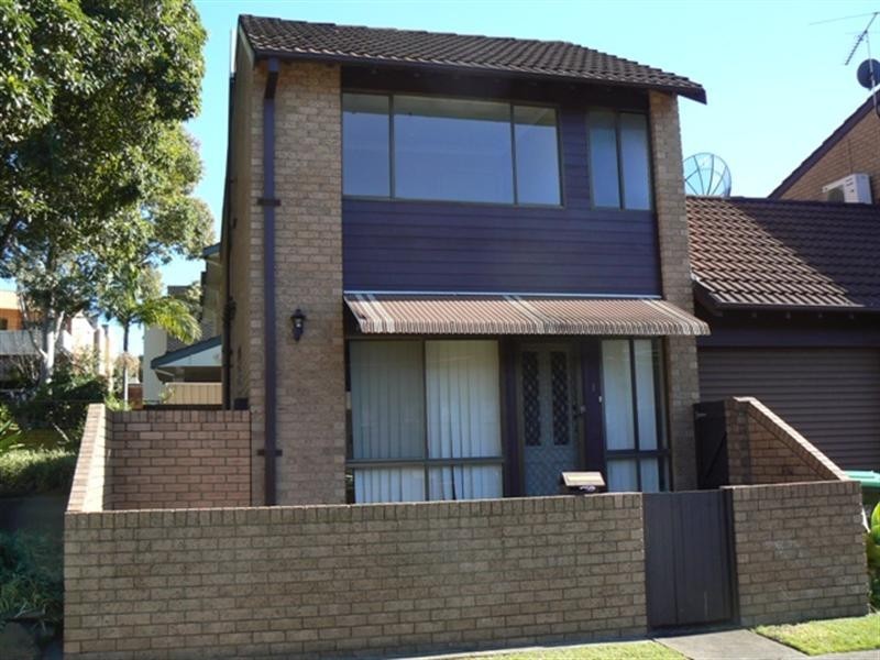 1/151 Woniora Road, Hurstville NSW 2220