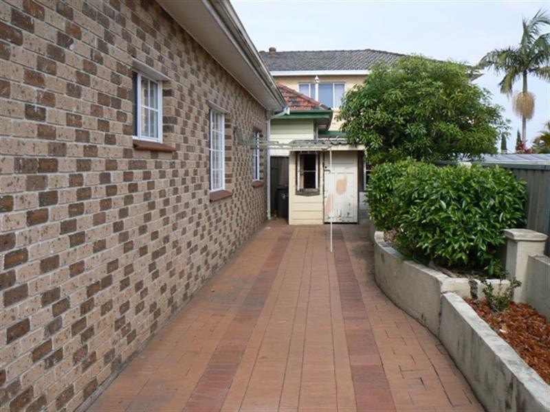 44A Moore Street, Hurstville NSW 2220