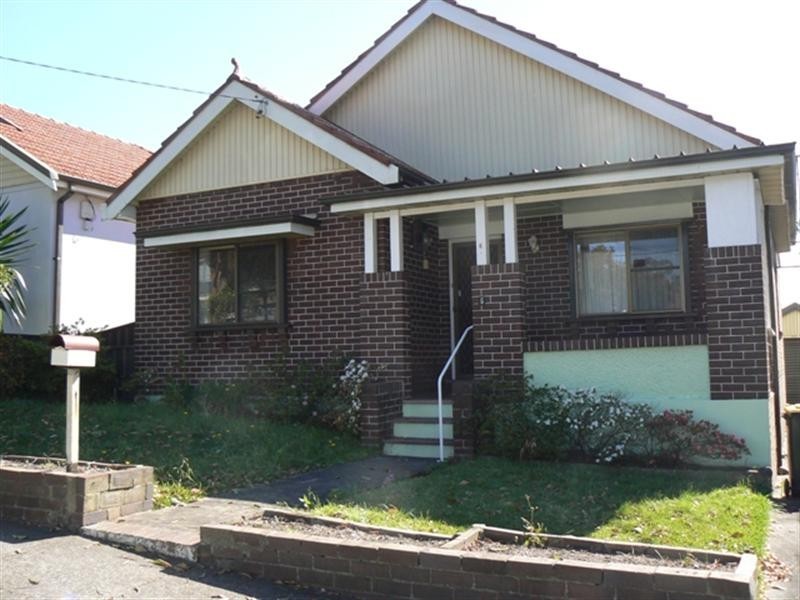 6 VIVIAN Street, Bexley NSW 2207