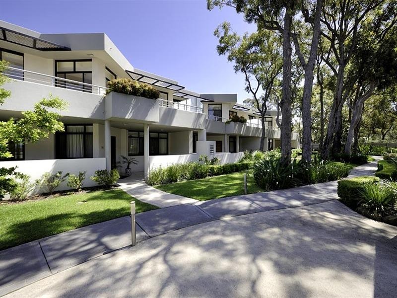 36/10 Corea Street, Sylvania NSW 2224