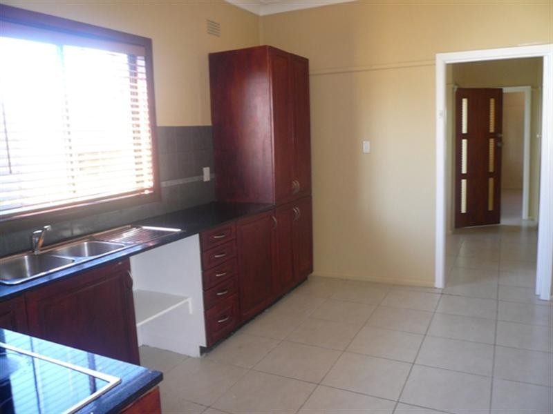 906 King Georges Road, South Hurstville NSW 2221