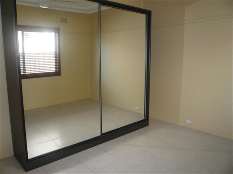 906 King Georges Road, South Hurstville NSW 2221