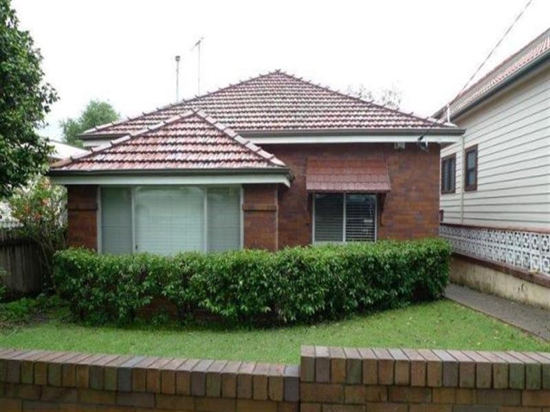 24 Botany Street, Carlton NSW 2218