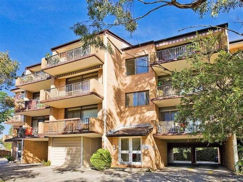 3/1 Carlton Parade, Carlton NSW 2218
