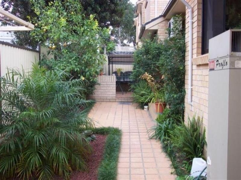 6/83-87 Wolseley Street, Bexley NSW 2207