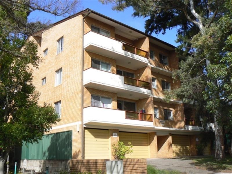 9/9-11 Argyle Street, Carlton NSW 2218