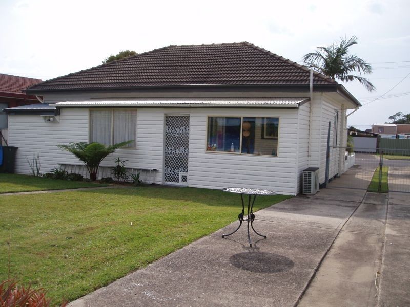 41 Veronica Street, Warilla NSW 2528