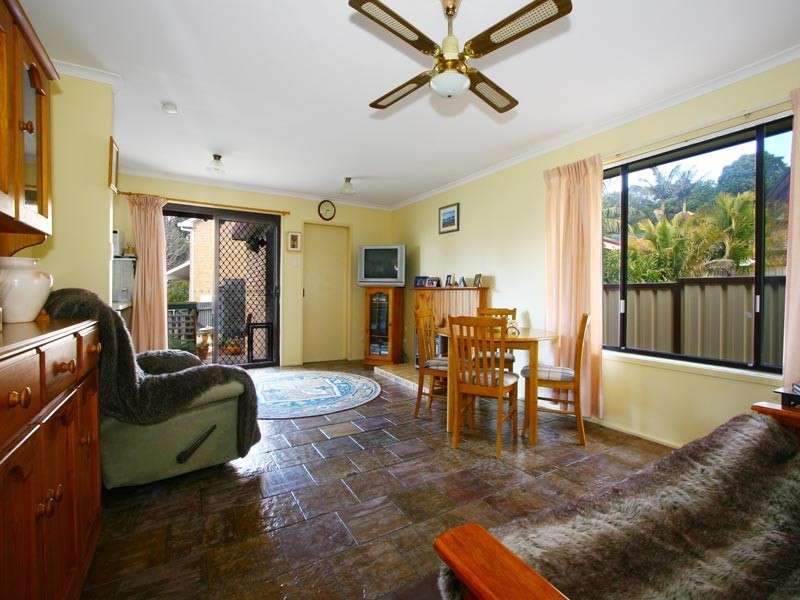 9 Blue Gum Place, Barrack Heights NSW 2528