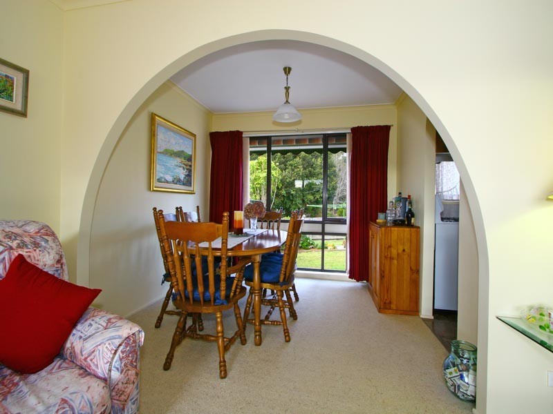 9 Blue Gum Place, Barrack Heights NSW 2528
