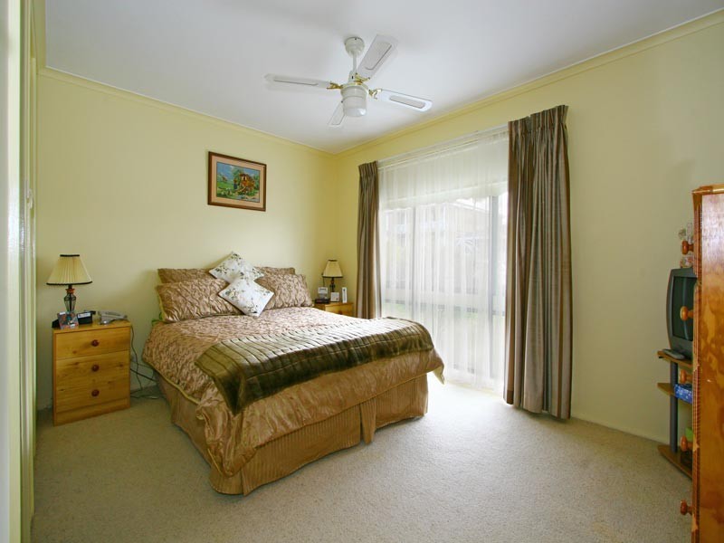 9 Blue Gum Place, Barrack Heights NSW 2528