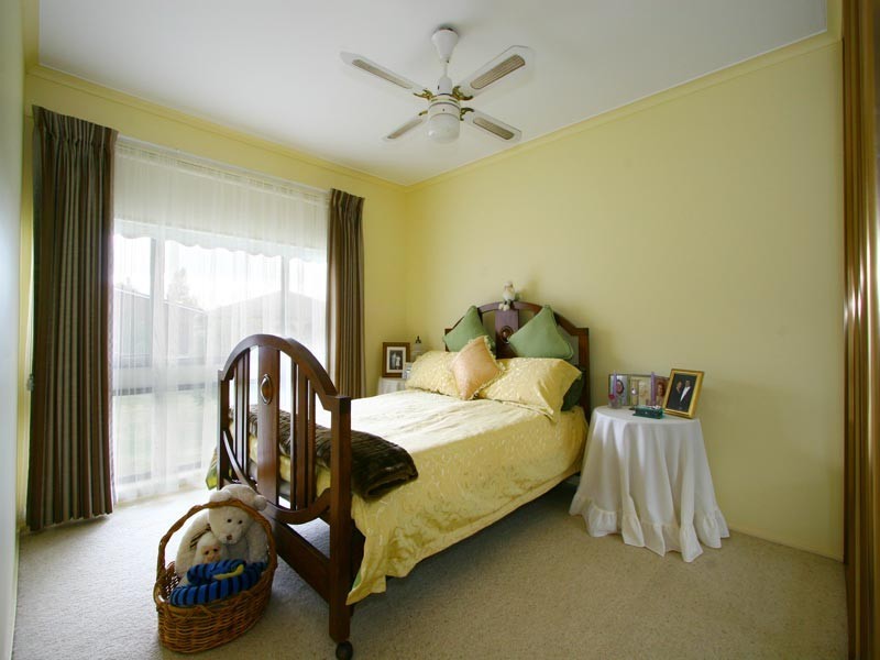 9 Blue Gum Place, Barrack Heights NSW 2528