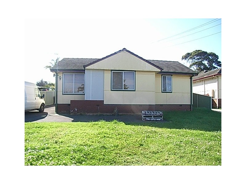 39 McCabe Street, Warilla NSW 2528